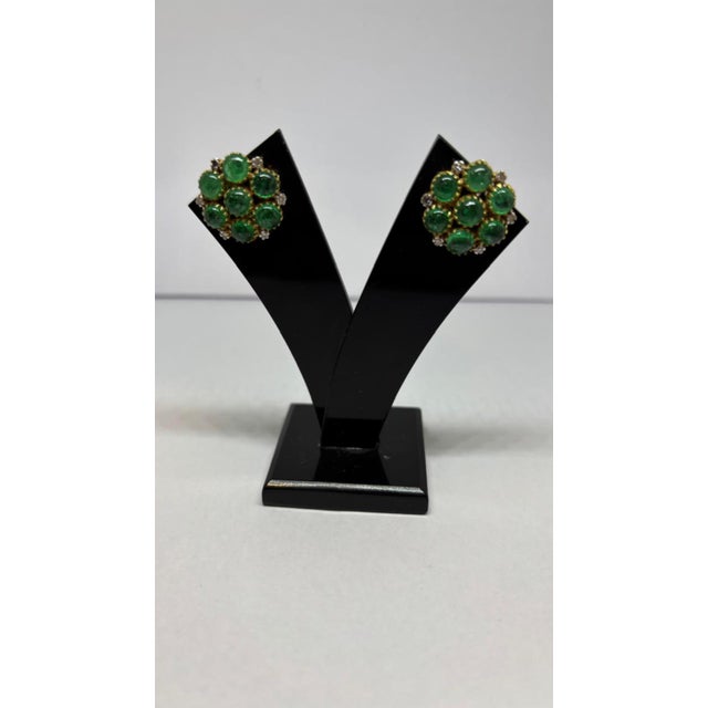 Natural Emerald 9.08cts & Diamond 0.28cts Earring in 14k Gold For Sale In New York - Image 6 of 8