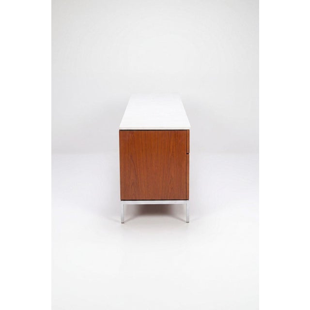 Florence Knoll Eight-Drawer Credenza Teakwood and Marble 1973 For Sale In Chicago - Image 6 of 12