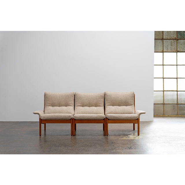 CFC Silkeborg Venus Sofa in Teak by Illum Wikkelsø for C F Christensen Silkeborg, 1972 For Sale - Image 4 of 16