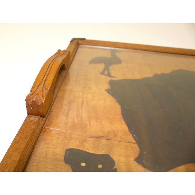 handcrafted wood serving tray with a glass cover. Featuring an eye-catching inlay of Australia and its animals. Condition:...