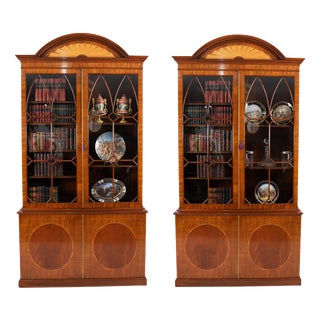 Vintage English George III Revival Library Bookcases, Set of 2 For Sale