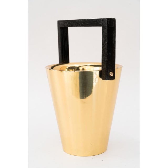 Polished and stove enameled Wood handle blackened