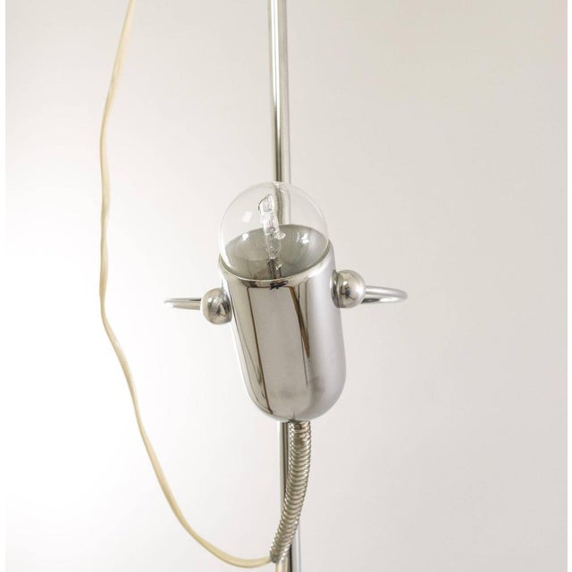 Chrome Floor Lamp by Francesco Fois for Reggiani, 1960s For Sale - Image 6 of 9