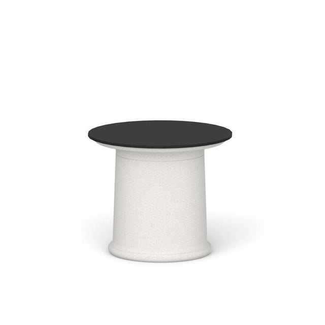Fat Table 5030 in Polyethylene by Loope For Sale - Image 6 of 10