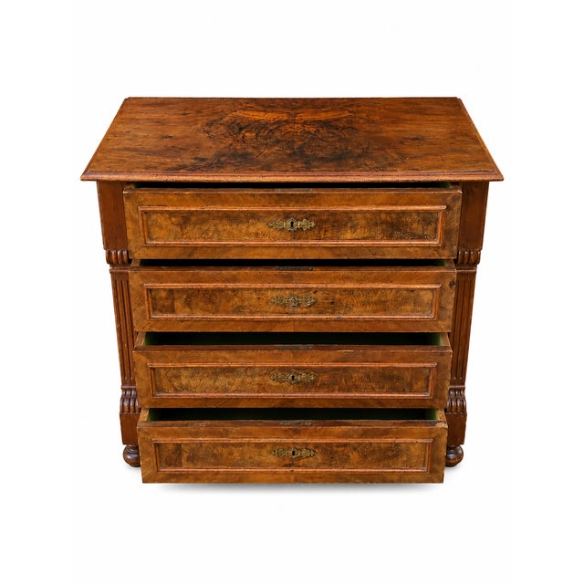 1920s Antique Louis Philippe Chest of 4 Drawers in Walnut and Burl Veneer, 1920s For Sale - Image 5 of 11