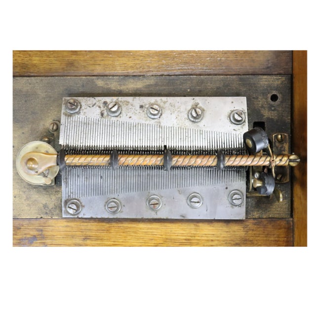 Regina Oak Double Comb Disk Music Box Signed C1890 For Sale - Image 13 of 18