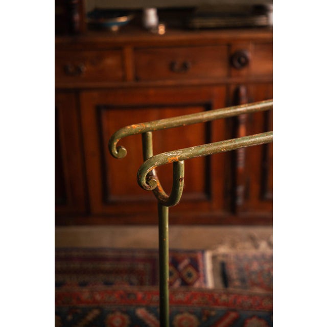 Antique Enameled Iron Towel Holder, in Worn conditions. Designed before 1890