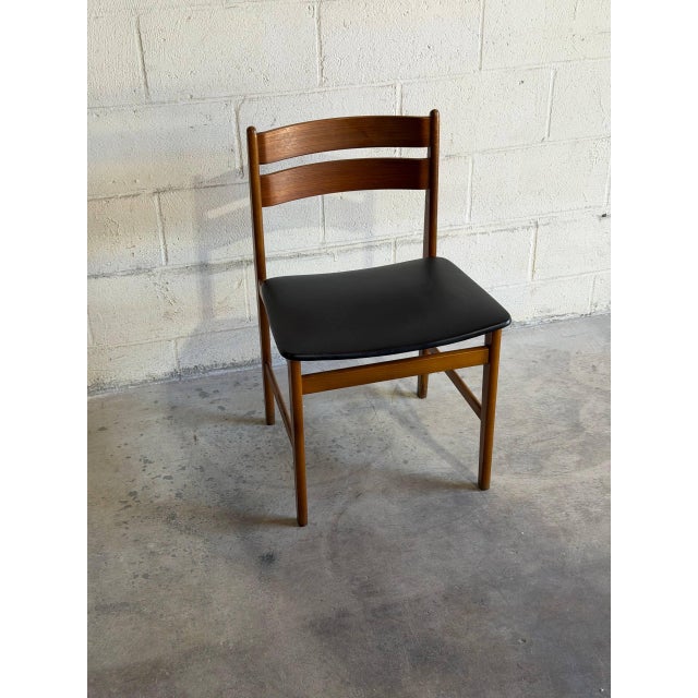 Vintage Danish Teak Dining Chair Mid Century Scandinavian Modern Side Chair For Sale - Image 9 of 9