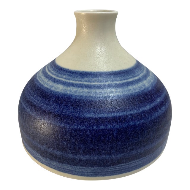 Vintage Raymor Sgrafo White and Blue Stripe Vase For Sale