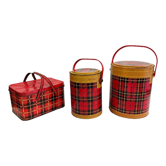 1950s Set of Three Tartan Metal Picnicware Pieces. For Sale