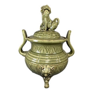 Chinese Celadon Tripod Censer, Lion‑Finial Lidded Incense Burner for Collectible Display For Sale