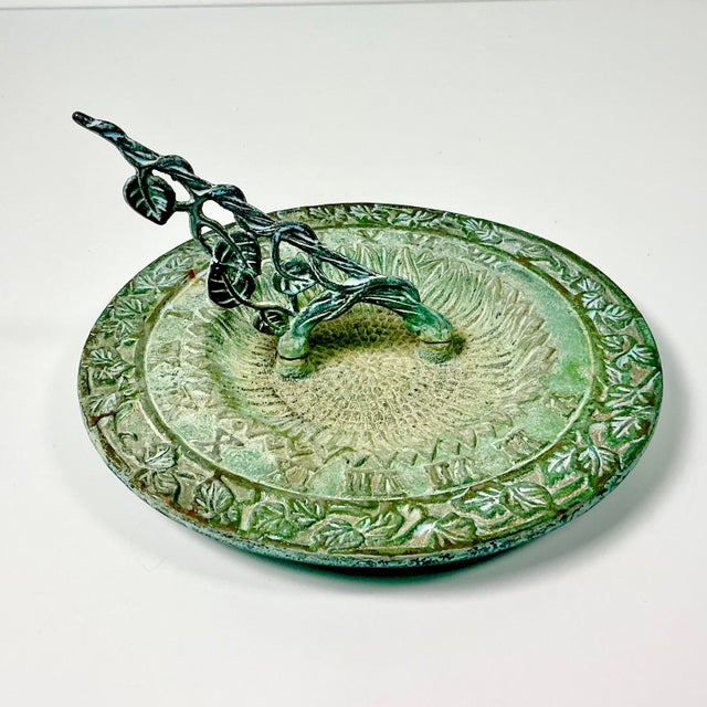 1950s Vintage English Garden Boho Chic Verdigris Green Cast Iron Sundial. For Sale - Image 11 of 12