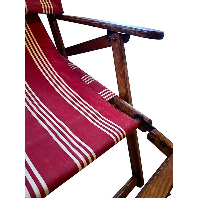 Vintage Steamer Chair Recalls the Golden Age of Leisure Travel, by Paris Manufacturing For Sale - Image 10 of 16