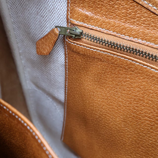 Hermès Toile Canvas & Natural Peau Porc Leather Trim II 31cm Bag, 1992. For Sale - Image 11 of 15