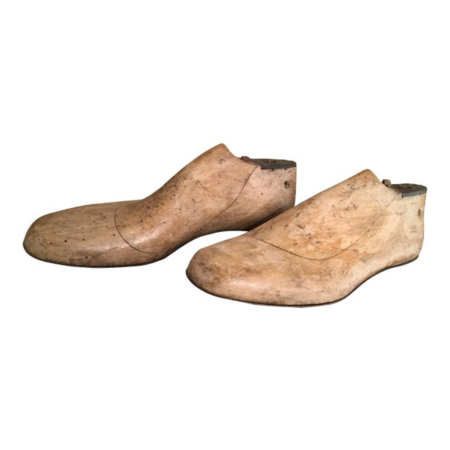 1920s Primitive Carved Wood Metal Shoe Forms - a Pair For Sale