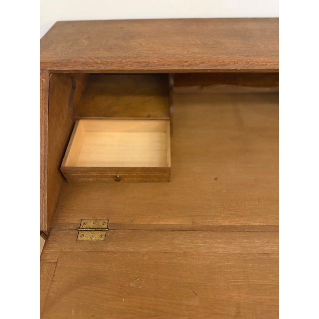 Vintage Parisian Secretaire in Oak from Au Bon Marché Paris, 1930 For Sale - Image 13 of 18