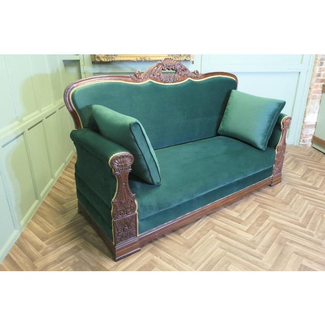 Textile Large Reception Salon Chaise Lounge in Green Velvet For Sale - Image 7 of 9
