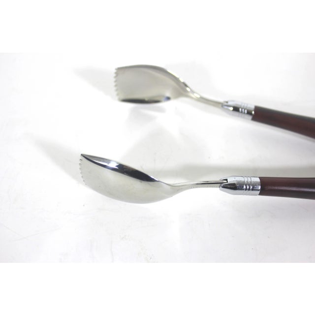 1960s Vintage Bar Tool Set by Glo-Hill Chrome and Bakelite Cocktail Stir Stick and Ice Tongs- 2 Pieces For Sale - Image 5 of 9