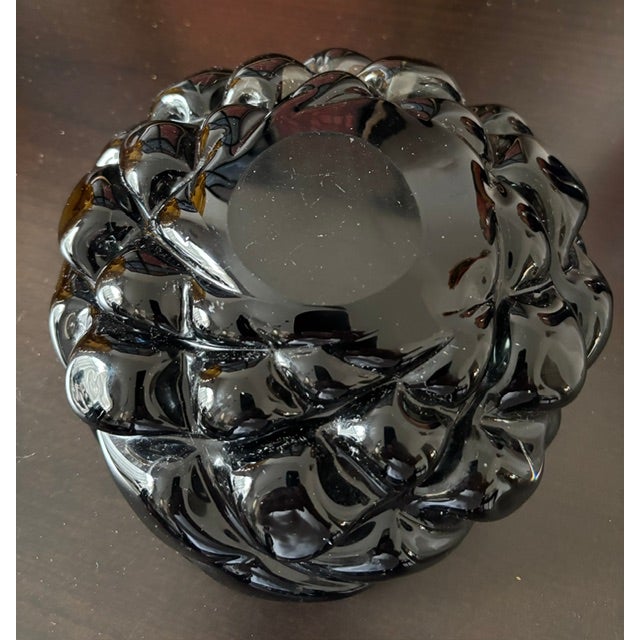 Mid-Century Amethyst Art Glass Scalloped Ashtray With Copper Aventurine, Circa 1950 For Sale - Image 4 of 6