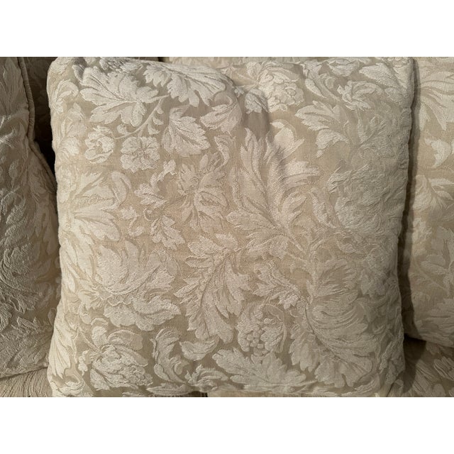 2000 - 2009 Broyhill Loveseat For Sale - Image 5 of 6