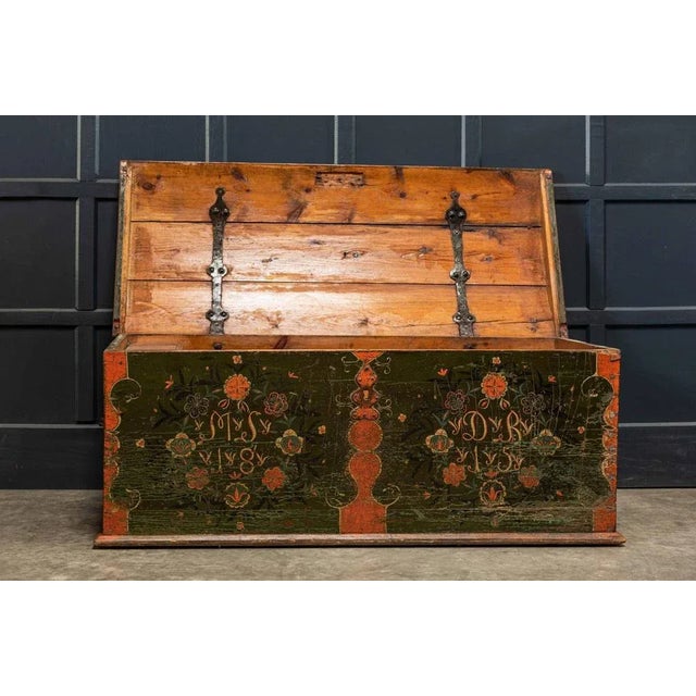 Early 19th Century Swedish Marriage or Dowry Chest For Sale - Image 4 of 16