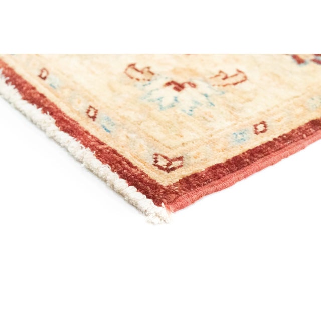 Brown Middle Eastern Rug in Wool For Sale - Image 8 of 10