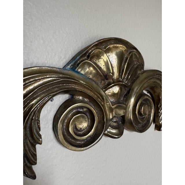 1970s Traditional Neoclassical Solid Brass Wall Accent Pediment For Sale In Houston - Image 6 of 11