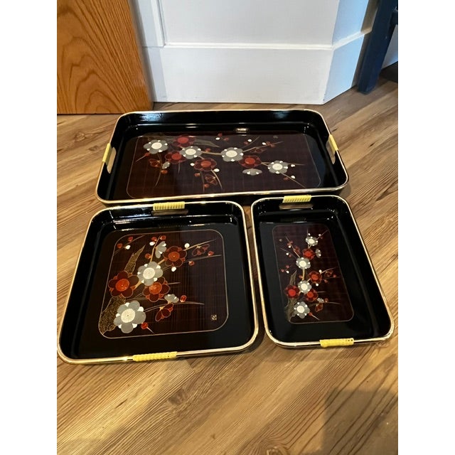 Vintage Japanese Black Lacquer Serving Trays For Sale - Image 11 of 12