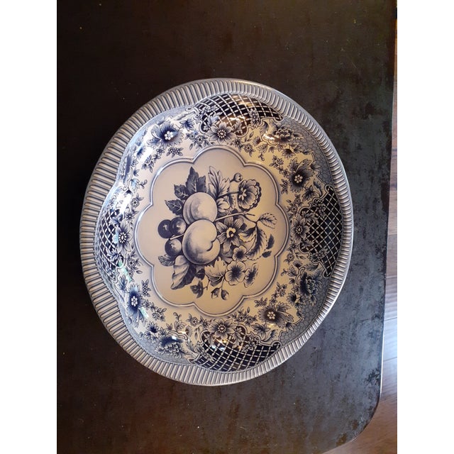 1970s 1971 Daher Made in England Enamel Transferware Bowl For Sale - Image 5 of 5