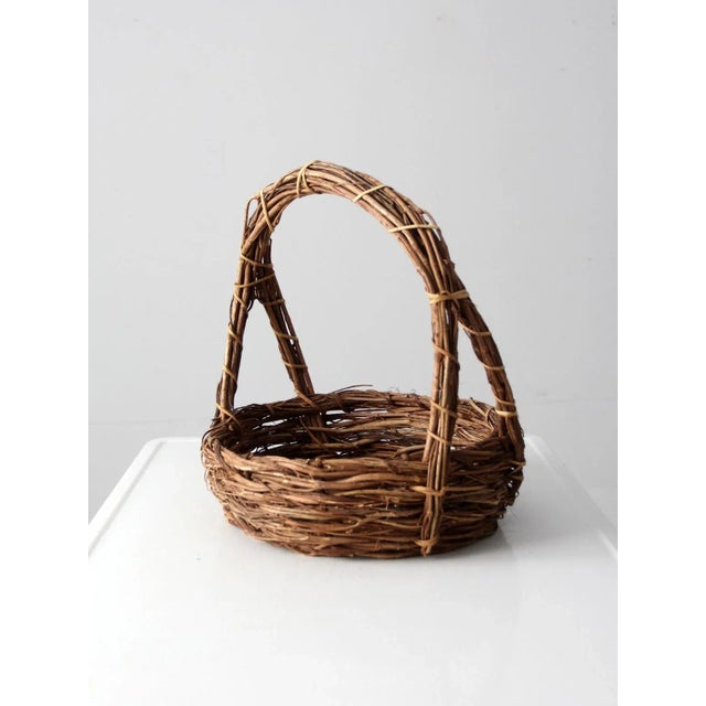Farmhouse Vintage Rustic Wicker Basket For Sale - Image 3 of 11