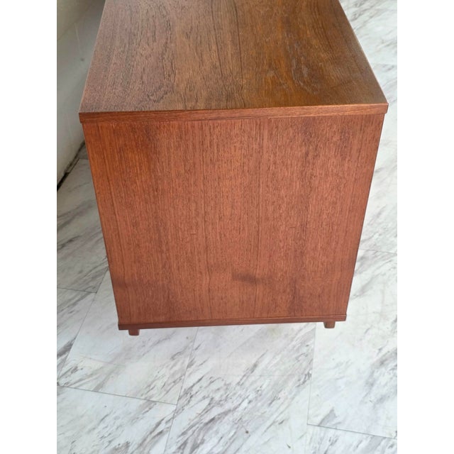 Brown Mid 20th Century Swedish Teak Credenza in the Manner of Yvenge Ekstöm for Dux For Sale - Image 8 of 12