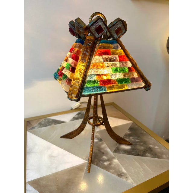 Mid-Century Modern pair of table or bedside lamps lights hammered glass and wrought iron, gilding gold copper patina, by...