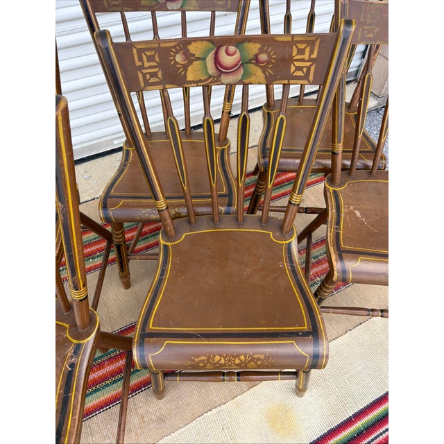 Antique Pennsylvania Folk Art Set of 6 Paint Decorated Arrow-Back Windsor Chairs, Circa 1850s For Sale - Image 13 of 17