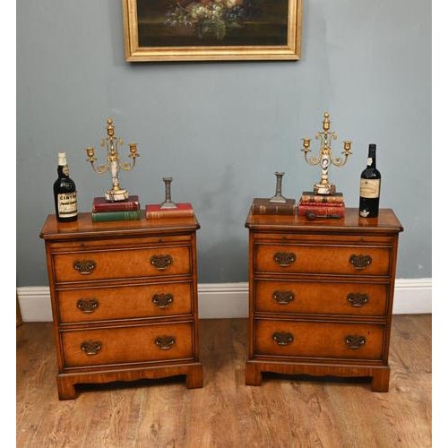 Georgian Revival Bedside Cabinets in Walnut, Set of 2 For Sale - Image 11 of 11