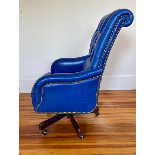1990s Vibrant Royal Tufted Blue Leather Brass Chesterfield Executive Desk Chair with Nailhead Trim For Sale - Image 6 of 9