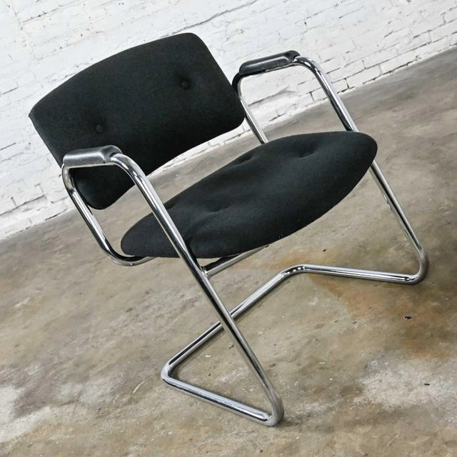 Late 20th Century Vintage Modern Black & Chrome Cantilever Chair by United Chair Co Style of Steelcase For Sale - Image 5 of 13