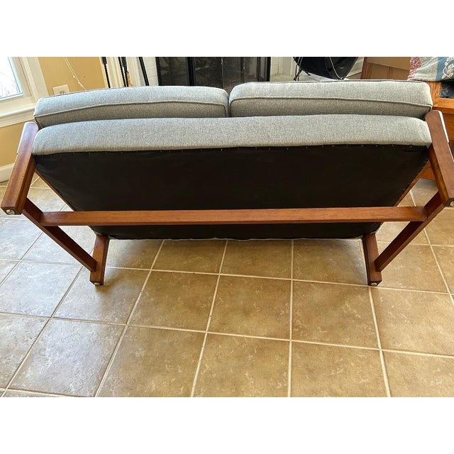 1950s Vintage "Connecticut Valley" Wingback Loveseat Attributed to Stickley For Sale - Image 5 of 6
