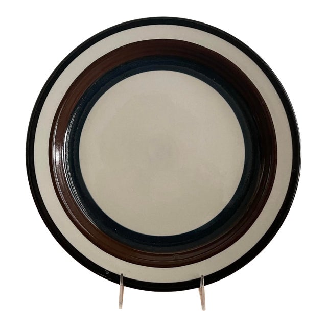 1970s Mid-Century Modern "Kaira" by Arabia of Finland. Round Serving Platter For Sale