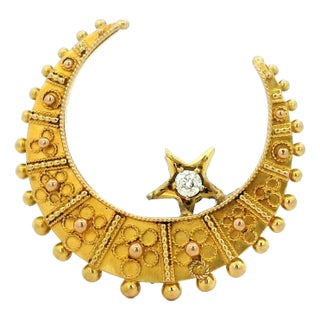 Late 19th Century Victorian 15k Gold Diamond Crescent Moon and Star Brooch For Sale