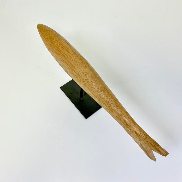 1970s Vintage Arts & Crafts Boho Chic Coastal Hand Carved Oak Fish Sculpture, Steel Museum Mount For Sale - Image 13 of 13