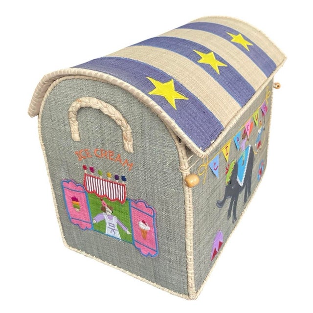 Folk Art Vintage Madagascar Hand-Woven Raffia "Circus" Toy Trunk & Storage Chest For Sale - Image 3 of 11