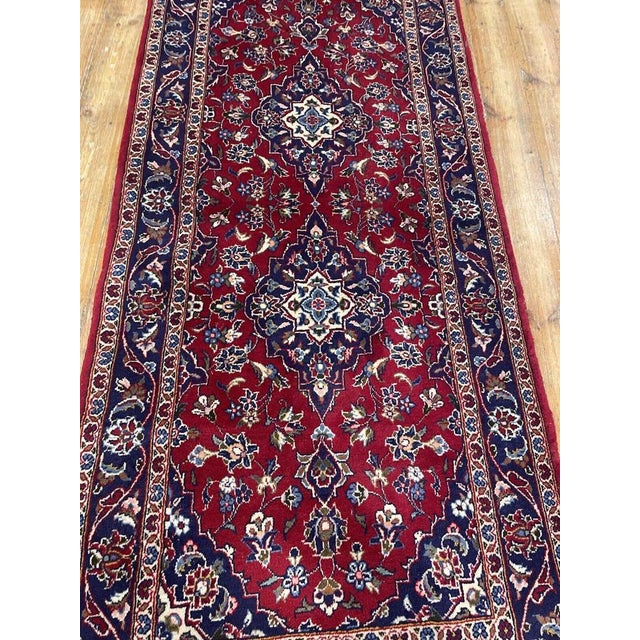 Textile Middle Eastern Rug in Wool For Sale - Image 7 of 11