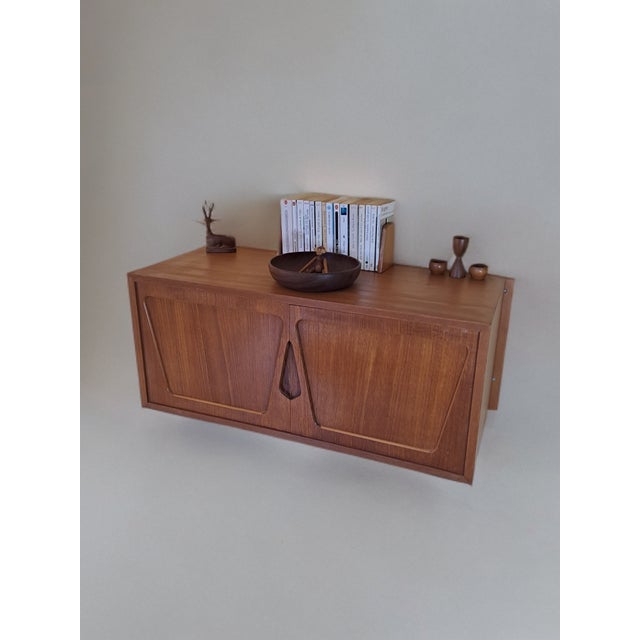 1960s Rival Wall-Mounted Teak Storage Unit, 1960s For Sale - Image 5 of 18