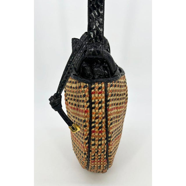 Judith Leiber Vintage Basket Weave Snakeskin Drawstring Shoulder Bag For Sale In Philadelphia - Image 6 of 8