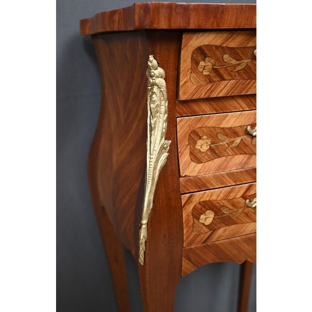 Wood Mid-20th Century Louis XV Marquetry Bedside Tables, Set of 2 For Sale - Image 7 of 18