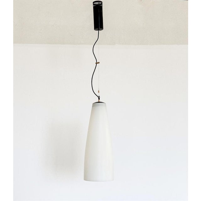 Mid-Century Modern Italian Pendant Light in Milky White Glass, 1970s For Sale - Image 17 of 17
