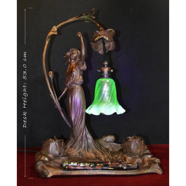 Art Nouveau French Figural Bronze Desk Lamp & Inkstand from Louis Cahuzac, 1920 For Sale - Image 6 of 18