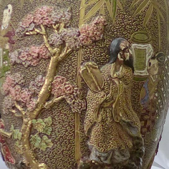 Black Japanese Satsuma Moriage Porcelain Vase For Sale - Image 8 of 11