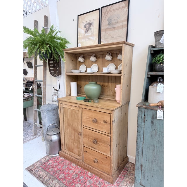 19th Century English Pine Welsh Dresser For Sale - Image 4 of 12