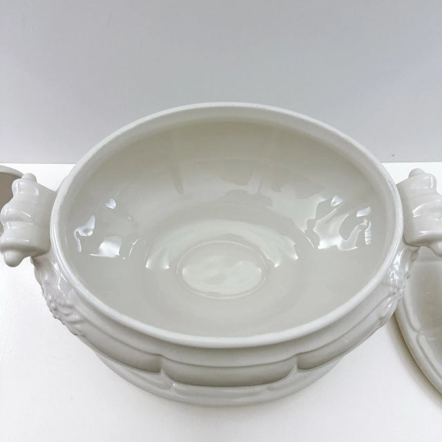 White Porcelain Red Cliff Ironstone Grape Oval Tureen W/Underplate Ladle & Lid For Sale - Image 4 of 12